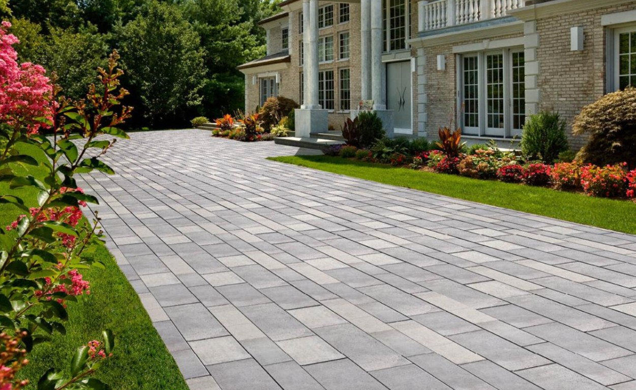 Professional concrete driveway in Braintree, MA
